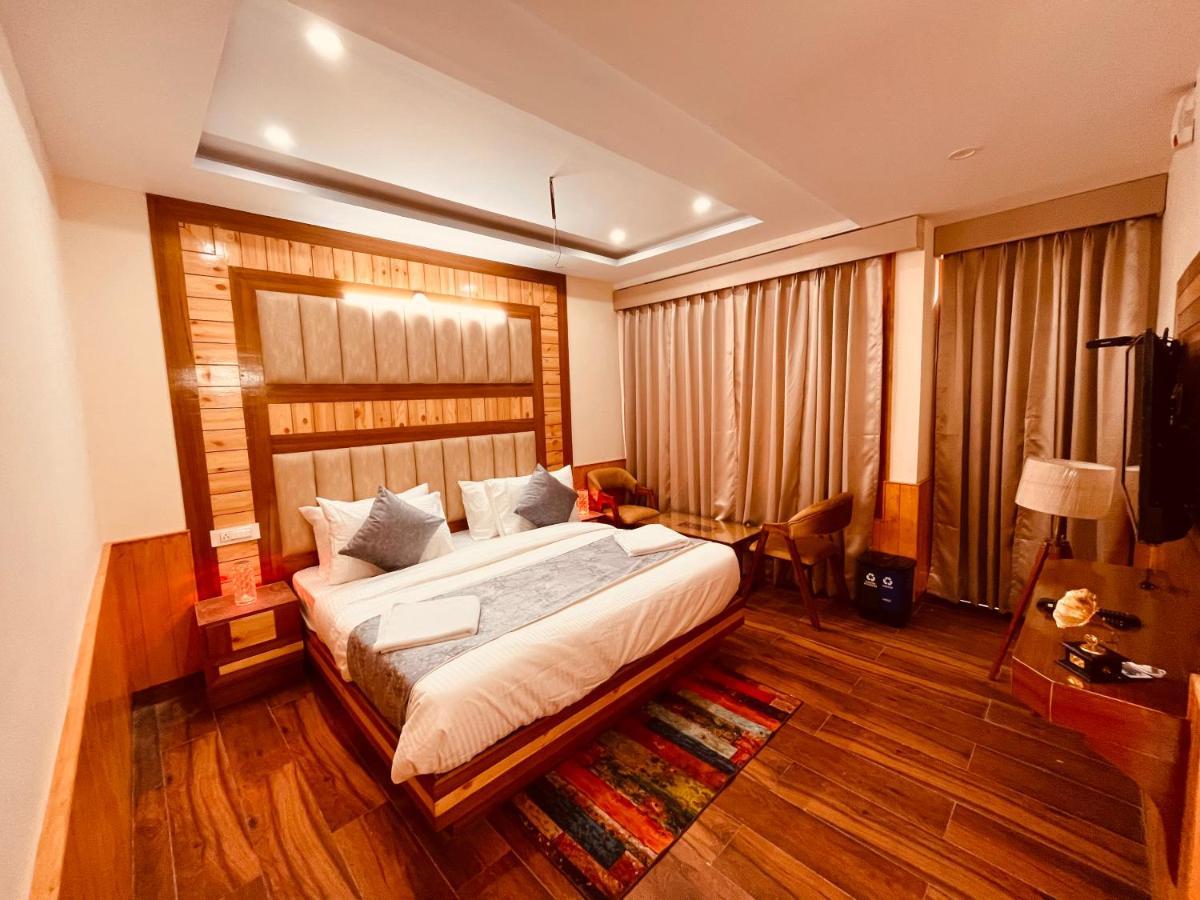 Le Green Resort, Mall Road Manali 외부 사진